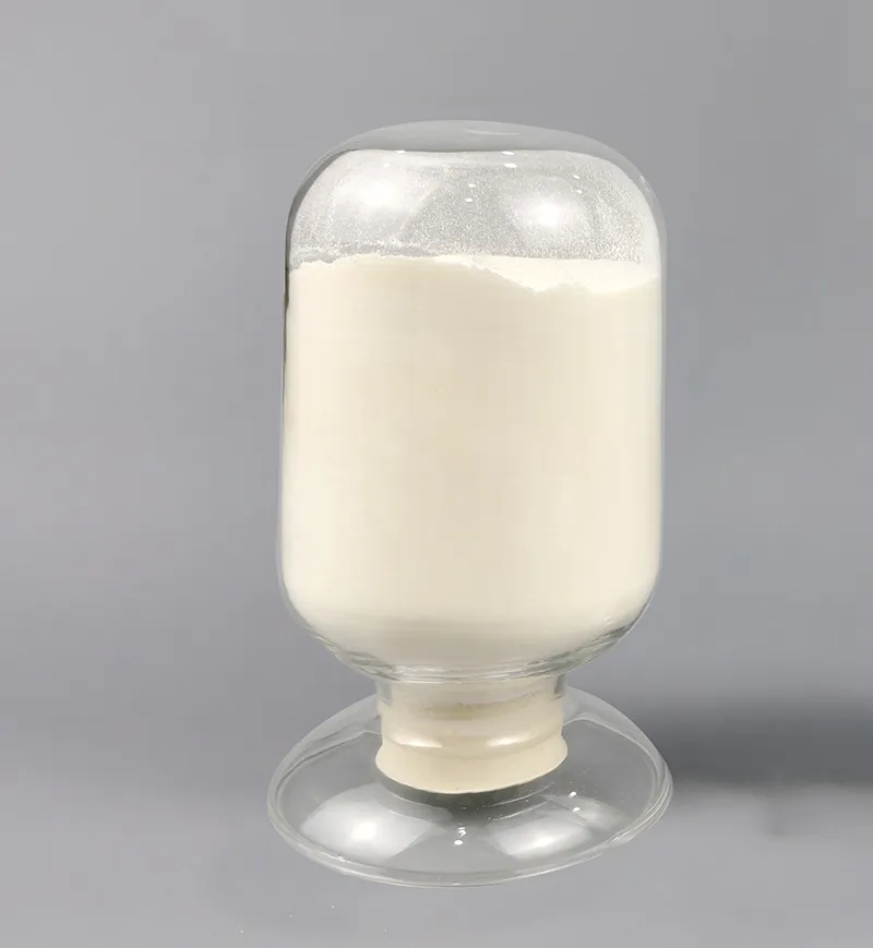 ZhiFormix PCE-WR01 off-white polycarboxylate superplasticizer powder in a transparent sample container